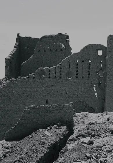 تركي بن عبدالله يواري جثمان والده